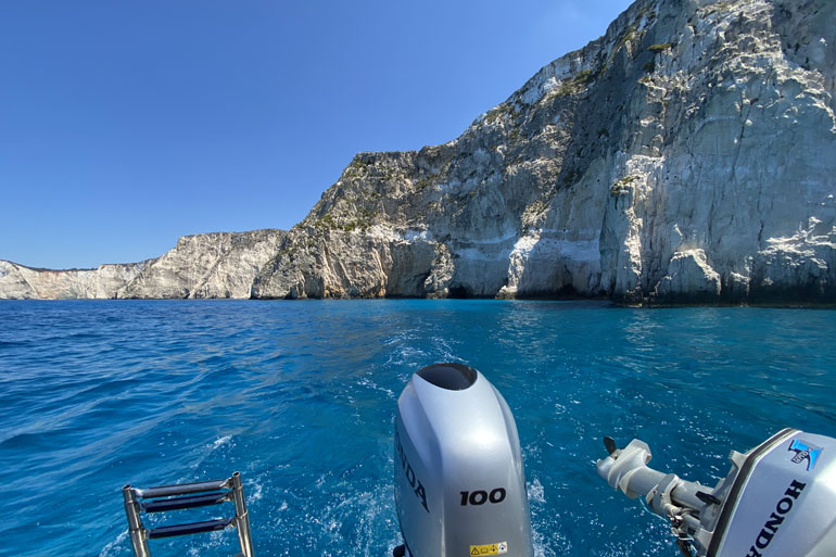 around zakynthos private cruise