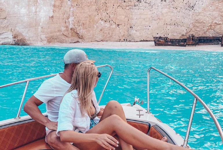 Shipwreck - Blue Caves Private Cruise tsilivi zakynthos