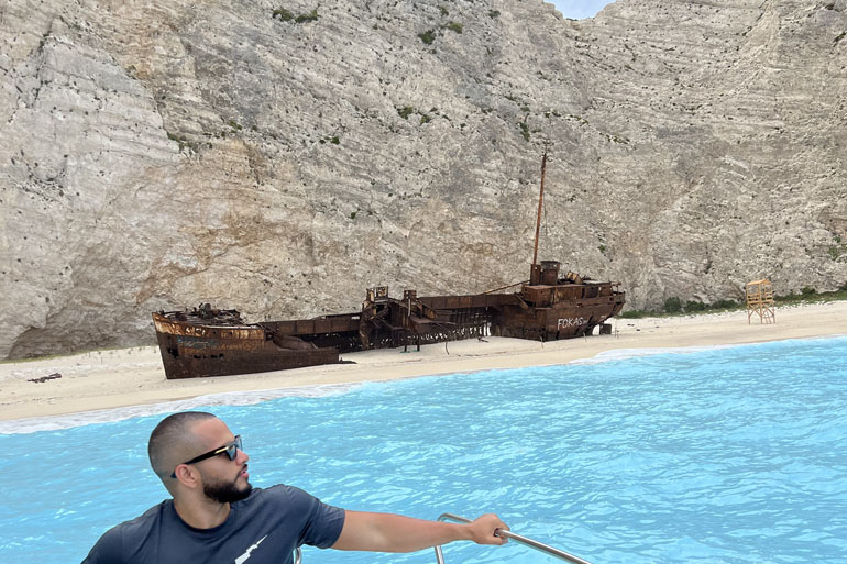 Shipwreck - Blue Caves Private Cruise tsilivi zakynthos