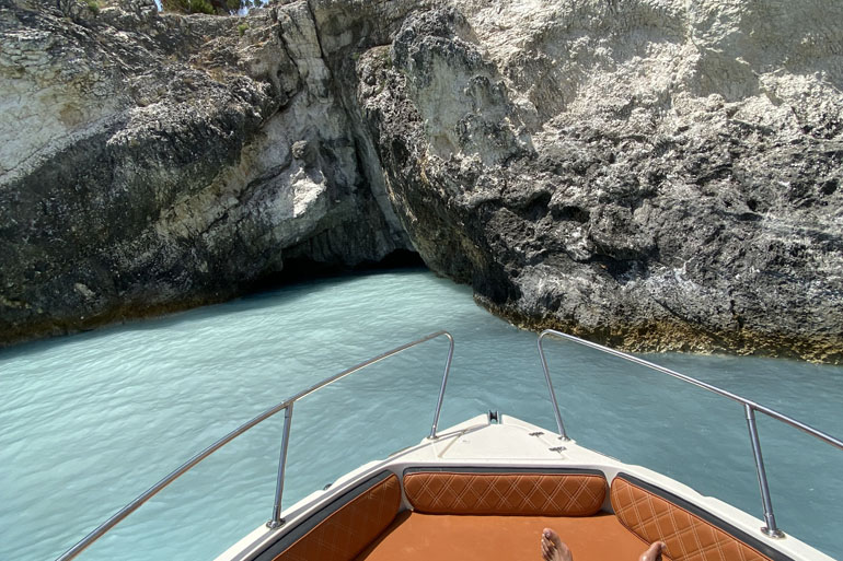 Shipwreck - Blue Caves Private Cruise tsilivi zakynthos