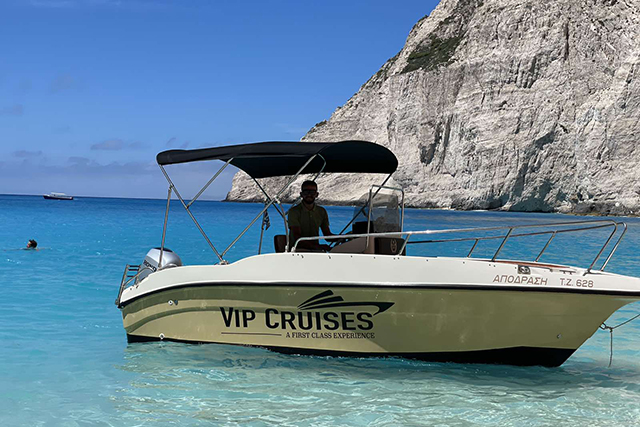 shipwreck beach blue caves cruises