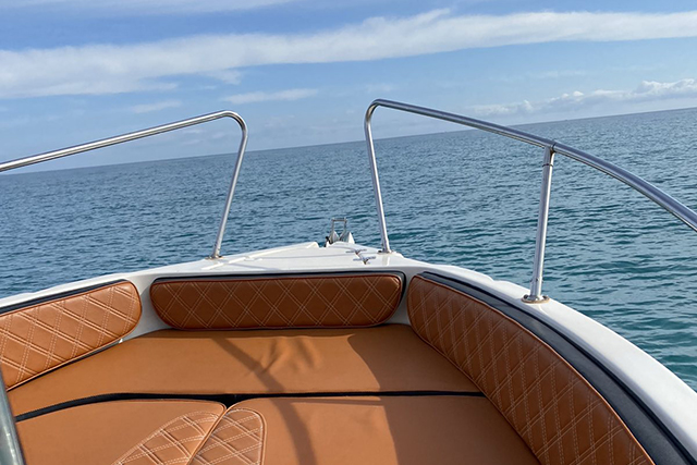 shipwreck beach blue caves cruises